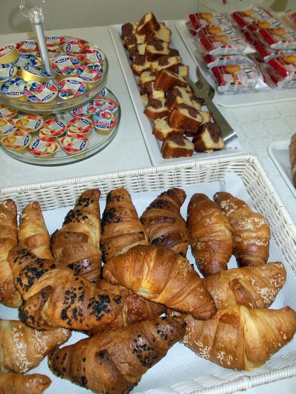 Hotel Solaria Rodi Garganico Kültér fotó